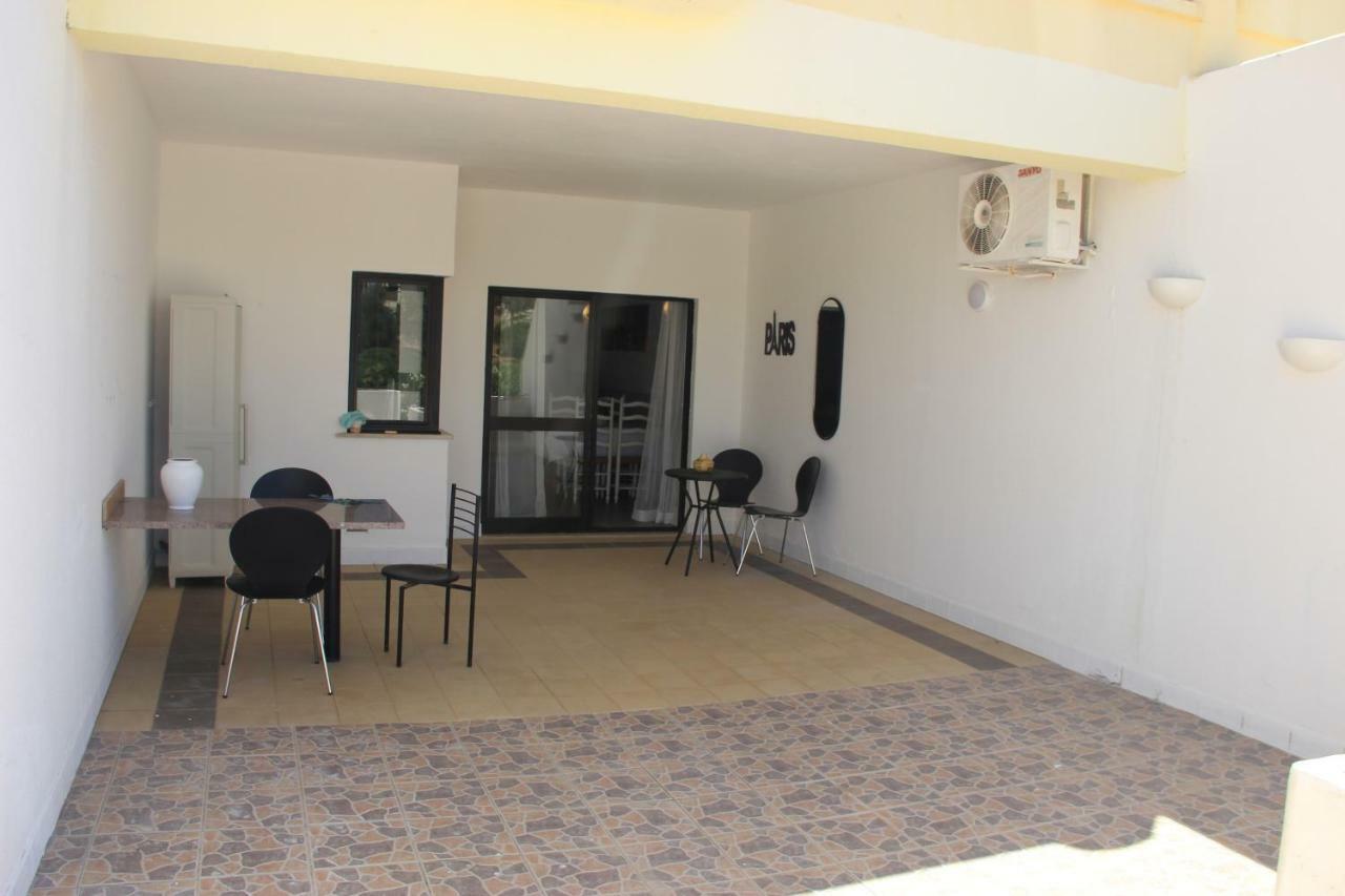 Beach And Pool Studio Apartment Lagos Dış mekan fotoğraf